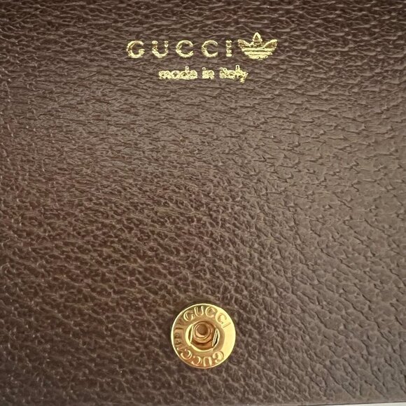 GUCCI X ADIDAS Crossbody Clutch Wallet Gold Chain Limited Edition MINT CONDITION - Picture 10 of 13